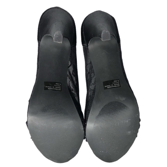 Style & Co Spicy Peep Toe Lace Satin Heels - Picture 3 of 4